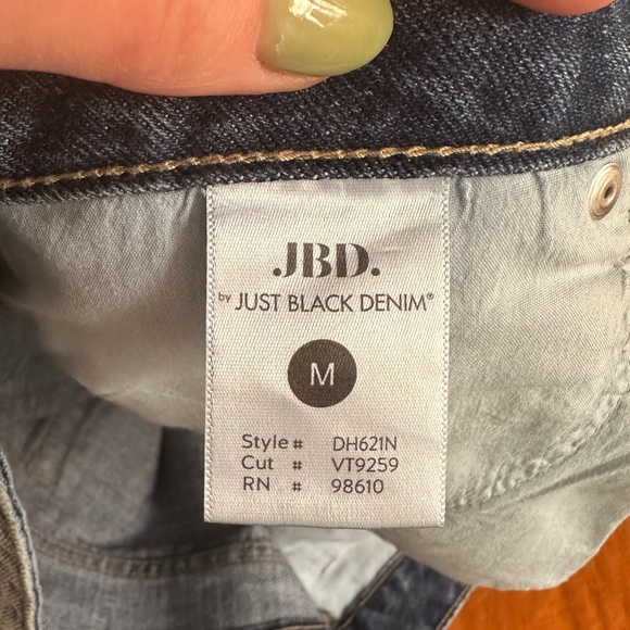 Just Black Denim Shorts - Picture 3 of 5